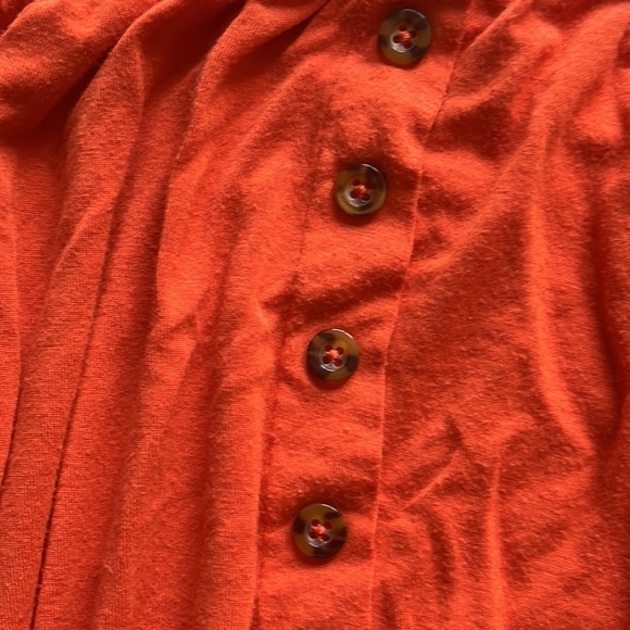 Suzy sheer off shoulder crop top orange size small, short sleeve - Picture 2 of 5